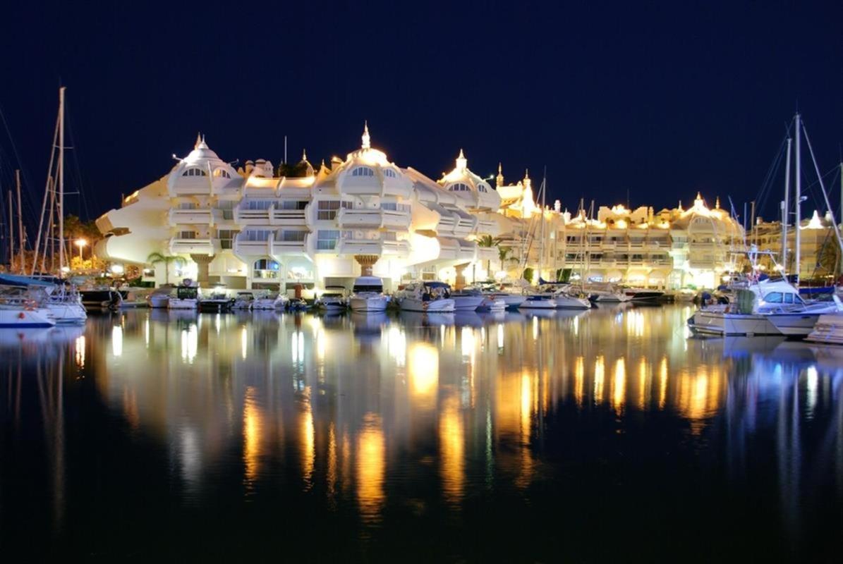 Puerto Marina Luxury Apartment With Sea Views Benalmadena Exterior photo
