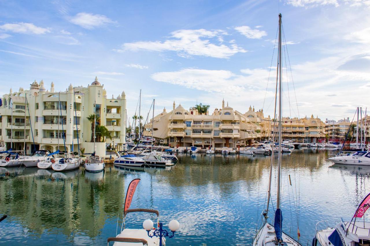 Puerto Marina Luxury Apartment With Sea Views Benalmadena Exterior photo