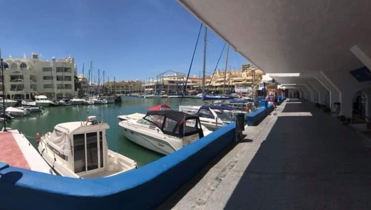 Puerto Marina Luxury Apartment With Sea Views Benalmadena Exterior photo